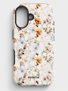 Kaseme Floral Protective Phone Case in Cream & Light Blue